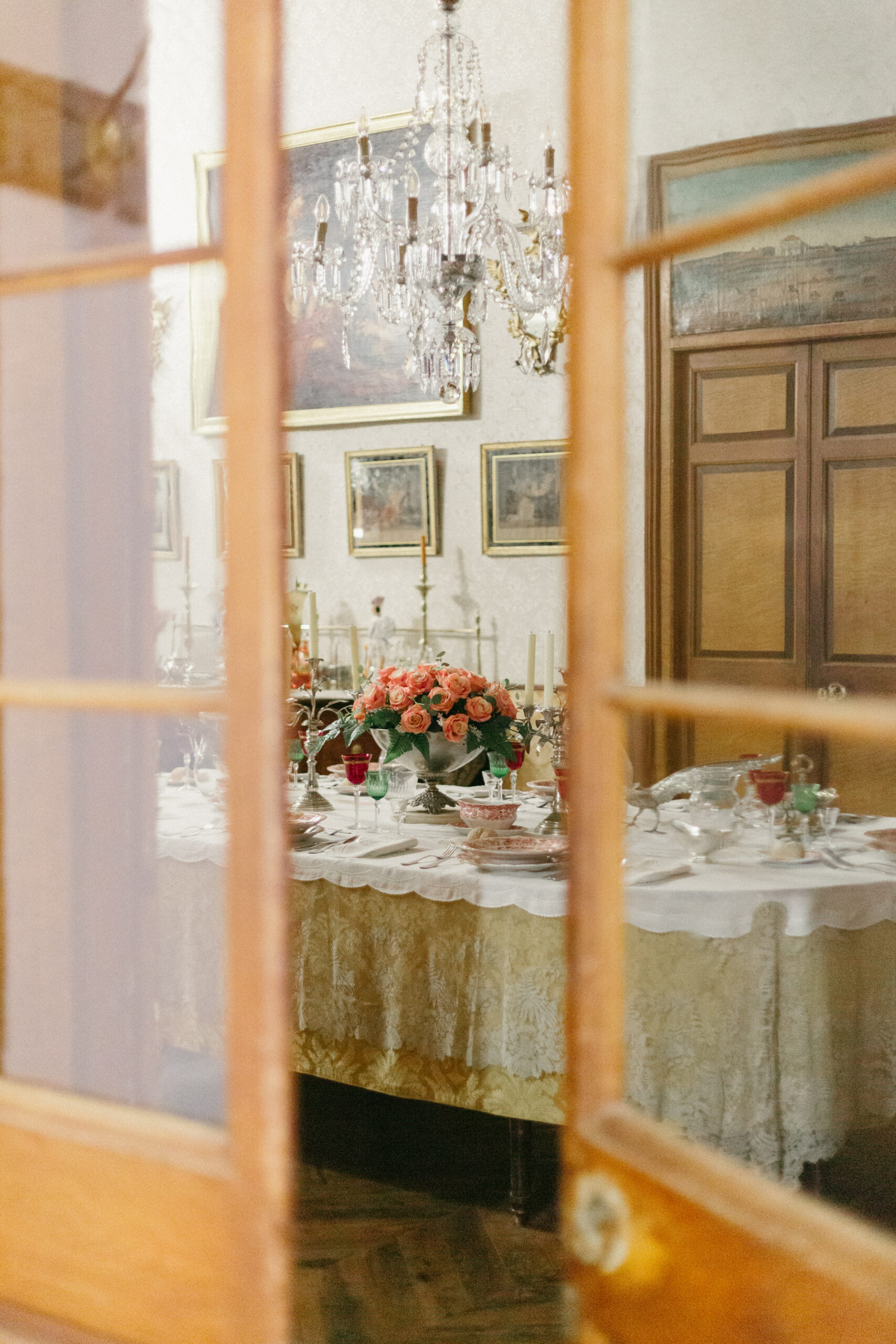 Palacio de Ciutadella, Menorca - Private Event - Dressed table in one of the palace rooms